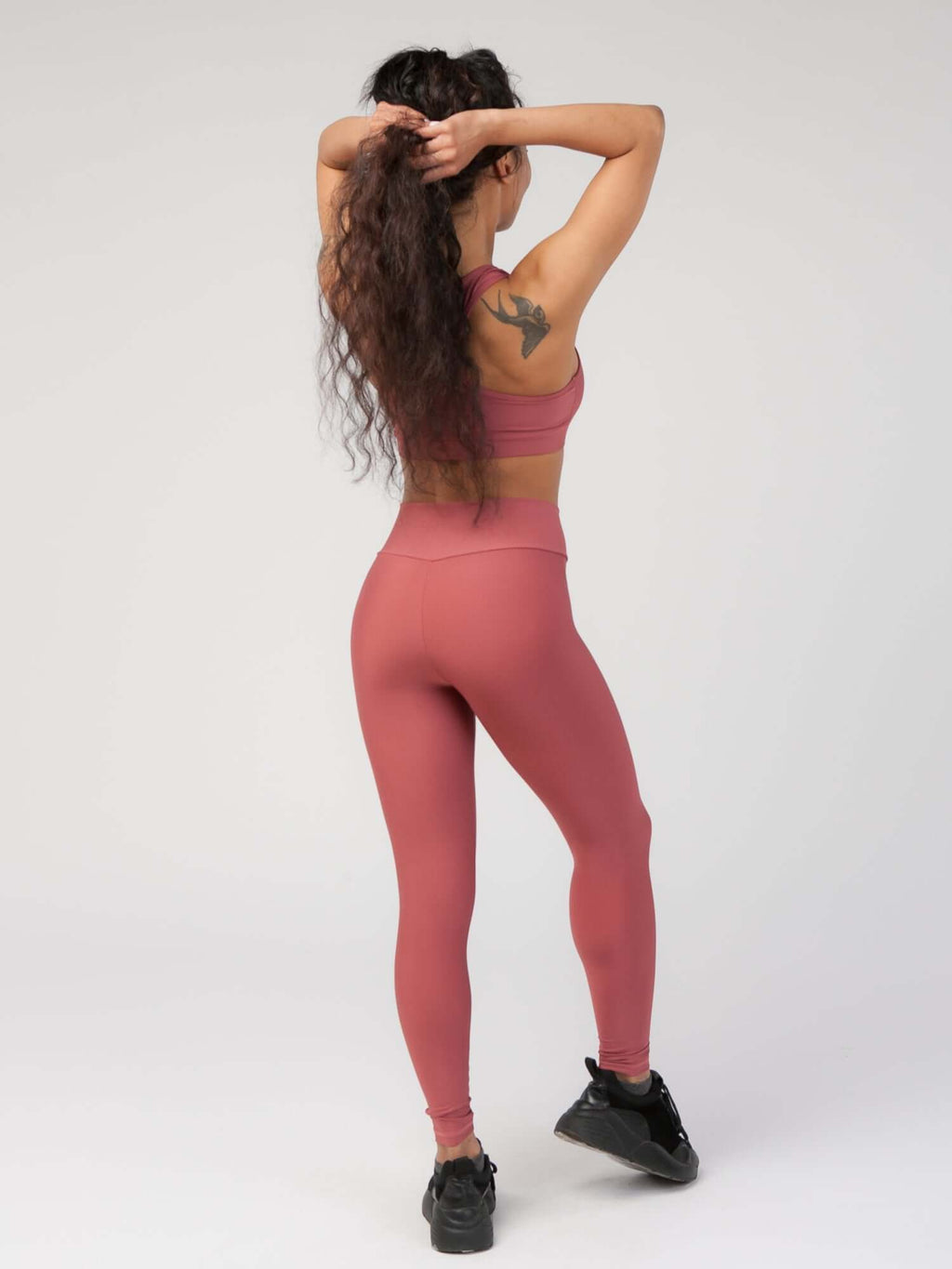 V Front High Waist Legging